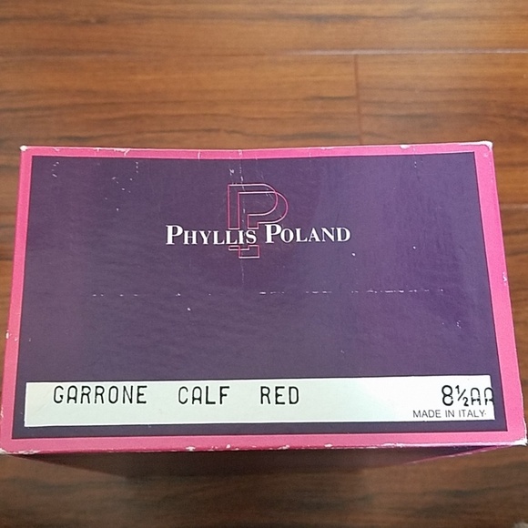 Phyllis Poland Red Heel & Blk Flower - Picture 8 of 8